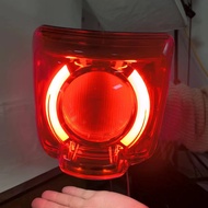 [Op009] โคมไฟด้านหลังไฟท้ายประกอบสัญญาณหางไฟเบรคหลังไฟ LED รถจักรยานยนต์สำหรับ Vespa GTS300 GTS 300 