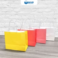 10 Pieces - Multi-Color kraft Paper Bag, Pink kraft Paper Bag, Yellow kraft Paper Bag, Red kraft Paper Bag (18x14x8) cm