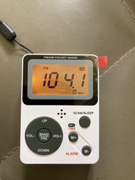 HKDSE適用FM AM radio收音機 鬧鐘 電子鐘 Alarm Clock 