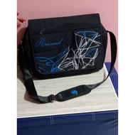 Prelove Laptop Bag /messenger Bag/Documents Bag padded, high quality,with sling /branded/size large