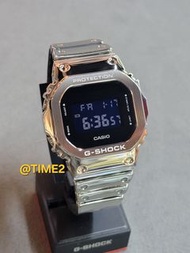 Gshock steel metal GM-5600YM-8 GM5600YM-8 GM-5600 GM5600 5600 銀色 不銹鋼殼 堅韌矽膠錶帶 男女合適