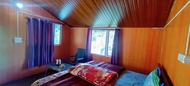 วิลลา 5 ห้องนอน 6 ห้องน้ำส่วนตัว ขนาด 150 ตร.ม. – ธนัลติ (Himalayan Holidays Cottage Resort)