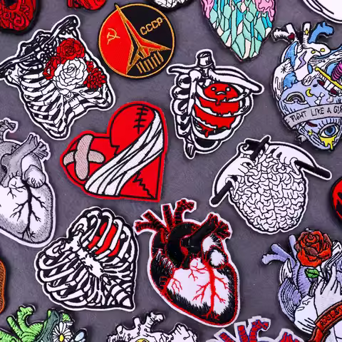 Gem Heart Sticker Embroidered Patches Clothing Badges Hippie Red Heart Human Organs Patch Iron on Pa
