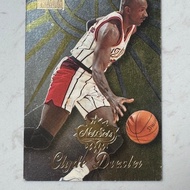 CLYDE DREXLER 1996 SKYBOX PREMIUM NET SETS Insert NBA CARDS Collections insert