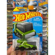 Hot Wheels Rink Racer HW Ride-Ons Case P 2024 Mainline #168 Mattel Cars Toy Kids Car Collector