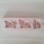Wooden Mould Pig Yuan Bao / 双猪 元宝 16-CT31