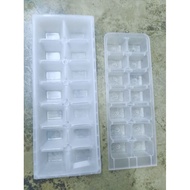 Ice Cube Tray / Bekas Ais Batu (Kecil/Besar)