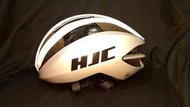 搬家大拍賣~超流線輕量級爬坡破風雙用氣動款HJC銀白自行車安全帽空力帽小鐵人三項騎公路車計時車頭盔男女青少年都適用比三鐵