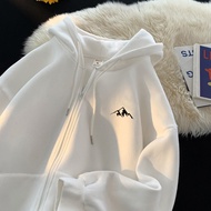 Double-layer hooded sweatshirt with 3 Mountain Peaks logo