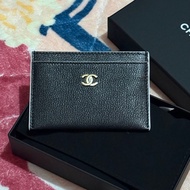 Chanel 26S 羊皮黑金薄卡夾 Card Holder