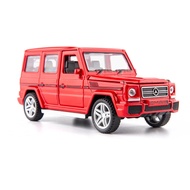 Alloy Collectible Red Benz G65 AMG Toy Vehicle Pull Back Die-Cast Car Model with Lights and Sound