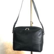 【日本直送 名牌中古包】LOEWE 羅威 側背包 黑色 Anagram 皮革 vintage 古董 包 irfme7