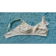 KATUN [NORMAL PRICE IDR 180,000,-] LULUDI BY WACOAL NURSING BRA / WIREFREE BRA WITHOUT FOAM WITHOUT 