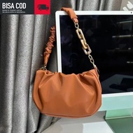 AELIN Women's Shoulder Bag