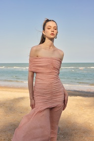 L PRE จัดส่ง 25 SEP lookbookthesignature delphine quartz pink ชุดเดรสไปงาน