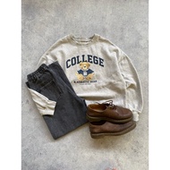 Crewneck Graphic Sweater
