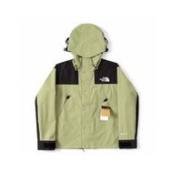🆕 The North Face 1990Mountain Jacket GORE-TEX  size   S       M       L      XL胸 130    134   138   142肩 51.6   52.8   54   55.2衣  68     70      72     74袖  63     64      65    66