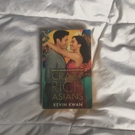 PRELOVED BOOK— CRAZY RICH ASIANS