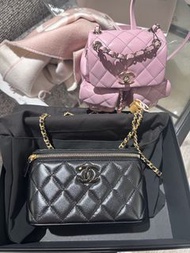 全新 Chanel 24a box 長盒子 黑色 金色cc扣 袋 bag