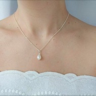 Floating Freshwater Pearl Necklace, Dainty Gold pearl necklace.