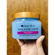 สครับน้ำตาล TREE HUT สูตร Exotic Bloom Shea Sugar Scrub (ขนาด 510 กรัม) Paraben Free / Alcohol Free