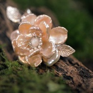 山茶花手工珍珠胸針