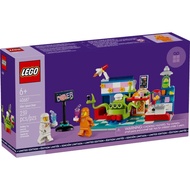 LEGO 40687 Alien Space Restaurant Assembly Toy