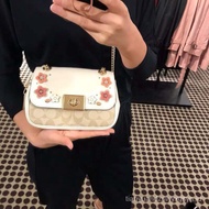 Coach 73089 Tas Selempang Kecil Motif Bunga Warna Putih