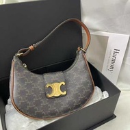 紫鑽🌟誠信商家🌟💜全新Celine AVA 凱旋門老花滿印帆布小牛皮手提腋下單肩包 女款 棕色