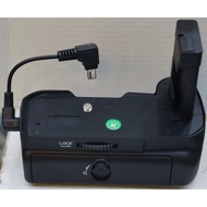NIKON BATTERY GRIP MEIKE BRAND FOR NIKON DSLR MODEL