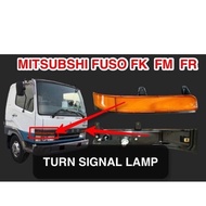 Fuso Mitsubishi FM FK FR 617 658 Front Lamp Amber 7ton 10ton LH RH