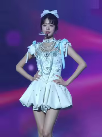 Heavy Work Jazz Performance Outfit Women's KPOP Group Stage Costume White Dance Suit Chinese Brand D