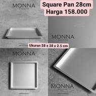 [ ] Square Pan 28 Monna Bakeware
