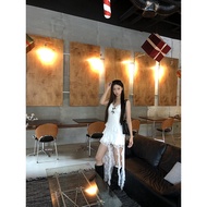 HRG STYLE | ชุดเดรสยาวทรงสลิมแบบสายคล้องคอ