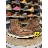Boots - size 42 caterpill4r cat moctoe moc toe bravado