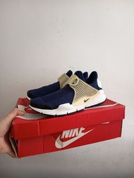 Nike Sock Dart