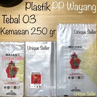 Plastik PP Wayang Tebal 03 Uk 8x13 10x17 10x20 11x22 12x24 12x25 13x20 15x27 18x30 18x35 20x35 22x40 25x40 25x45 30x45 30x50 35x55 40x60 50x75 60x100 / Plastik PP 1/4 kg 1/2 kg 1kg 2kg 3kg 4kg 5kg / Plastik PP Laundry Tebal 03 Uk 10 15 25 30 35 40 50 60