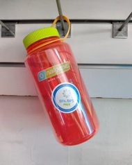 全新美國造Nalgene 水樽 闊嘴 水壺 旅行露營運動家居返學返工 1000ml*Pomegranate 石榴紅色