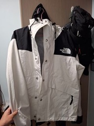 North face RETRO 1986 FUTURELIGHT MOUNTAIN JACKET