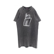 [สินค้ามือสอง] หลุยส์ วิตตอง LOUIS VUITTON เสื้อยืดแขนสั้น กราฟิก LV Signature รุ่น RW241WA GPV FQJD