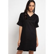 Photograph -Ardeen Dress Vneck no button Black