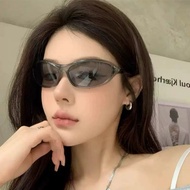 Jennie face-hugging sunglasses, retro fashion gray frame vintage sunglasses