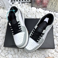 Soot Sneakers Fashion Low-Top Casual Shoes Men Women Same Style Sneakers