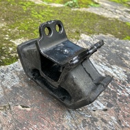 MESIN Engine Mounting Rear No.1 Transmission Transmission Trans Pangkon Rear Engine Mount Transmissi