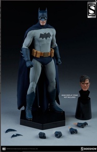 全新 SIDESHOW COLLECTIBLES 1/6 THOUSAND OAKS TRADITIONAL BATMAN