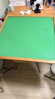 麻雀摺枱連麻雀牌一套