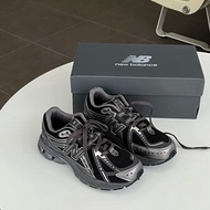 New Balance 1906R Black Authentic 1