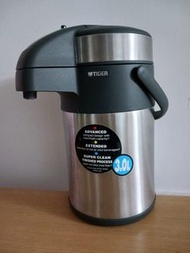 Tiger MAA-A302 Stainless Steel Lined Handy Jug 3L 虎牌 不銹鋼內膽氣壓熱水壺