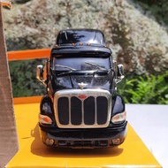 Diecast Peterbilt 579 Semi Tractor Truck 1:32 Miniature Display Toy