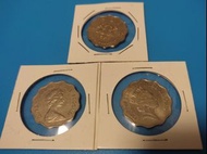 舊香港&lt;绝版👑&gt;英女皇二元硬幣套裝 3個.
